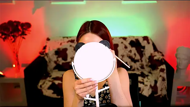 evanellson online show from March 19, 12:49 pm