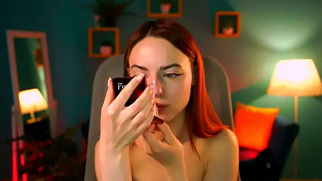 evanellson online show from April 9, 12:44 pm