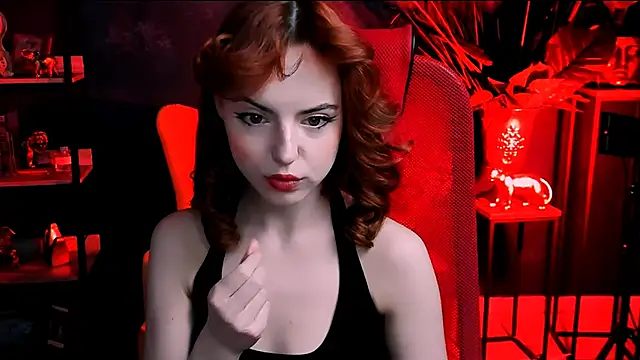 Snapshot of evanellson chatting on February 23, 4:02 pm evanellson online show from February 23, 4:02 pm