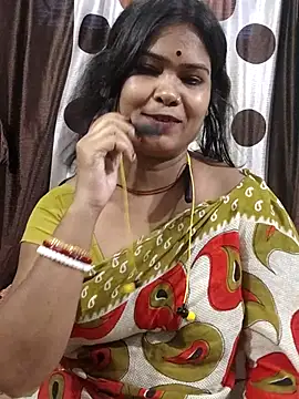 yoursweety09 online show from May 7, 1:54 am