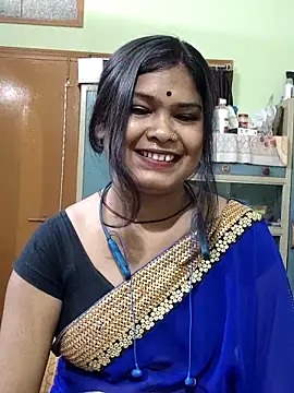 yoursweety09 online show from April 18, 1:46 pm