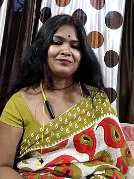 yoursweety09 online show from May 6, 1:48 pm