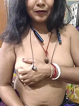 yoursweety09 online show from December 18, 1:48 pm