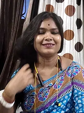 yoursweety09 online show from May 20, 12:07 am