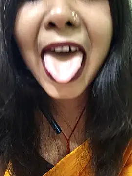 yoursweety09 online show from December 20, 1:58 pm