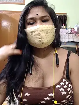 Snapshot of yoursweety09 chatting on June 18, 2:11 pm yoursweety09 online show from June 18, 2:11 pm