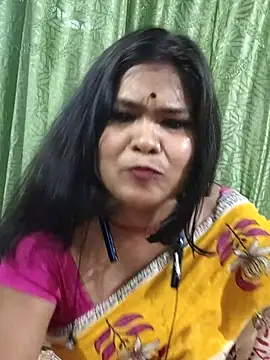 yoursweety09 online show from December 22, 8:36 am