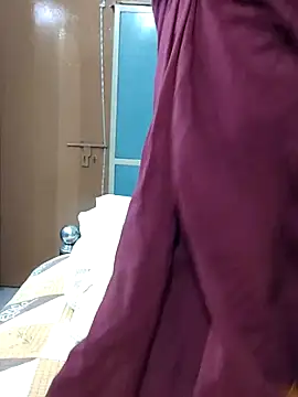 yoursweety09 online show from February 28, 8:03 am