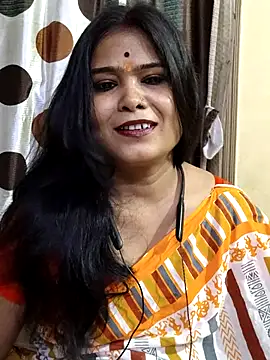 yoursweety09 online show from September 15, 8:15 am