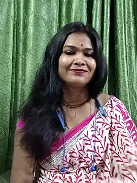 yoursweety09 online show from March 28, 11:28 pm