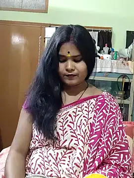 yoursweety09 online show from March 9, 8:18 am