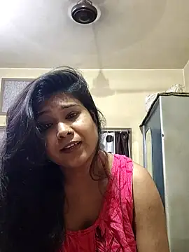 yoursweety09 online show from March 18, 1:57 am