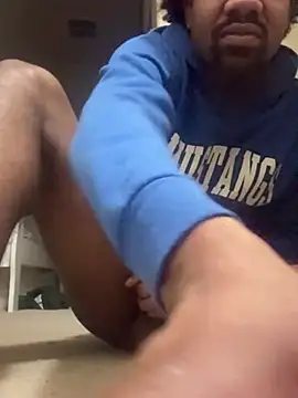 Snapshot of cumwatch3376 chatting on January 11, 11:23 am cumwatch3376 online show from January 11, 11:23 am