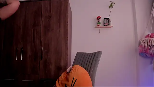 Vioolletta online show from March 16, 4:54 pm