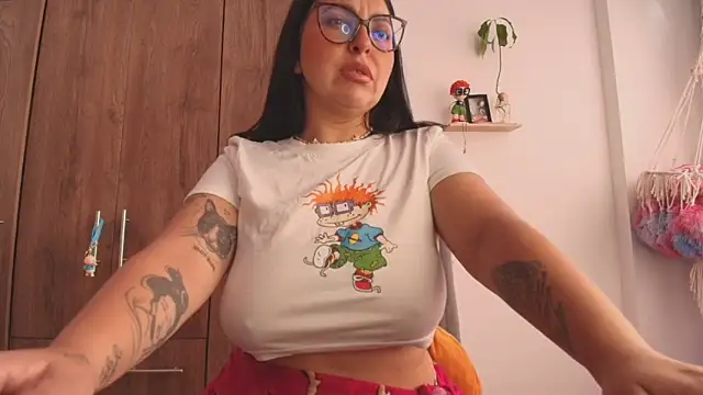 Vioolletta online show from April 6, 4:52 pm