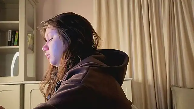 Alisia Mars online show from February 11, 5:29 am