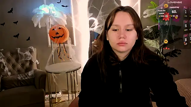 Snapshot of Alisia_Mars chatting on October 19, 5:21 am Alisia Mars online show from October 19, 5:21 am