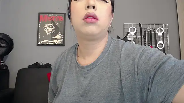 Snapshot of Carla_Phoenix chatting on July 15, 2:02 pm Carla Phoenix online show from July 15, 2:02 pm