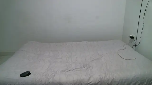 Snapshot of NatyScoth chatting on February 22, 3:12 am NatyScoth online show from February 22, 3:12 am