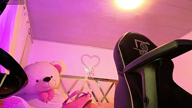 Laylafoxy tay online show from September 24, 3:02 am