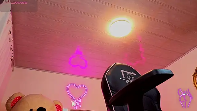 Laylafoxy tay online show from September 20, 3:22 am