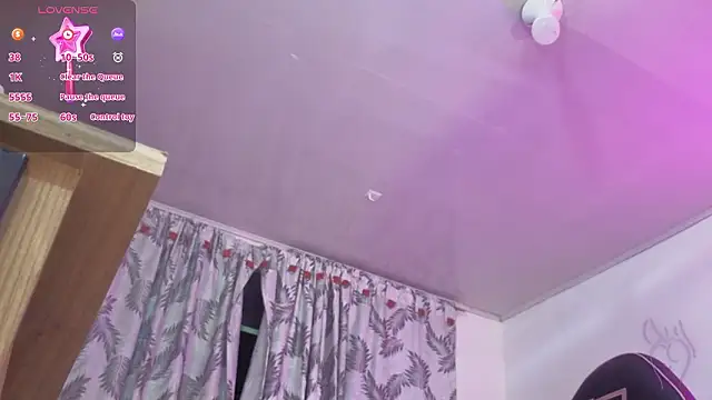 Laylafoxy tay online show from February 12, 3:17 am