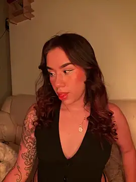 Im Valen Cute online show from May 13, 2:51 am