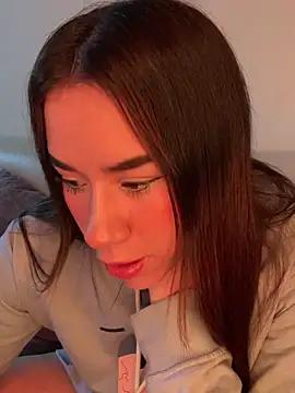 Im Valen Cute online show from May 20, 3:03 am