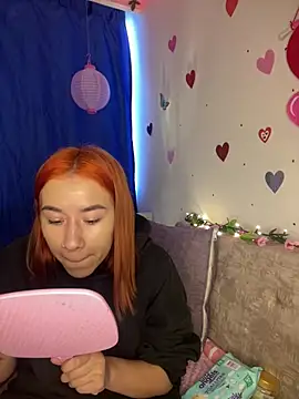 Snapshot of Im_Valen_Cute chatting on February 20, 10:26 pm Im Valen Cute online show from February 20, 10:26 pm