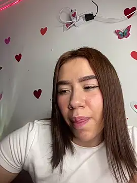 Snapshot of Im_Valen_Cute chatting on March 20, 11:12 pm Im Valen Cute online show from March 20, 11:12 pm
