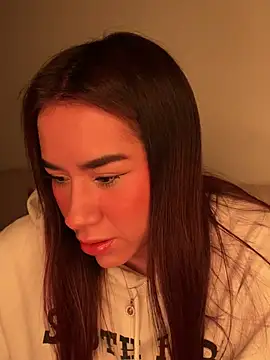 Im Valen Cute online show from May 22, 2:42 am