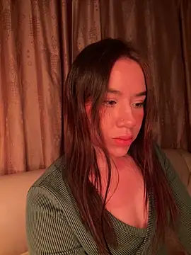 Im Valen Cute online show from March 28, 11:28 pm