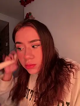 Im Valen Cute online show from February 6, 10:39 pm