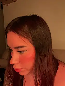 Im Valen Cute online show from June 12, 3:48 am