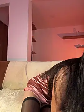 July gh online show from April 6, 11:17 pm