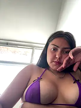 Snapshot of gabbyfoox chatting on September 27, 3:18 pm gabbyfoox online show from September 27, 3:18 pm