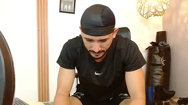 Reiko 85  online show from September 15, 2:39 pm