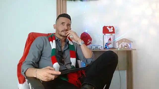 Reiko 85  online show from December 3, 2:49 pm