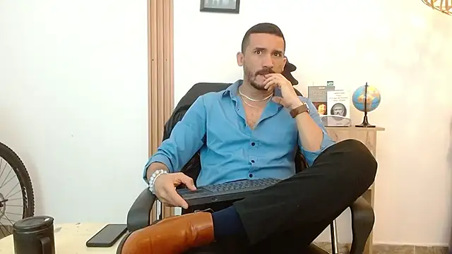 Reiko 85  online show from October 1, 2:32 pm