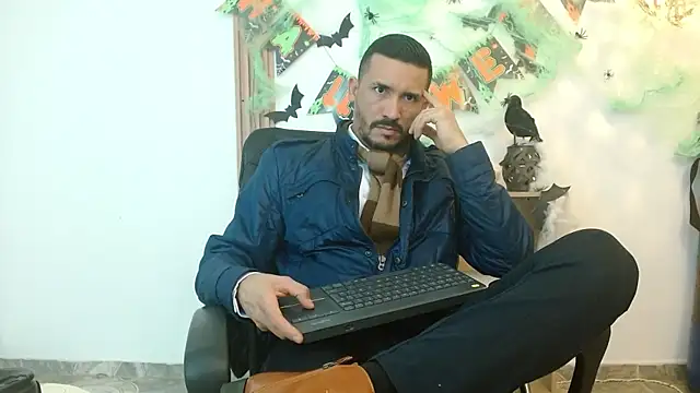 Reiko 85  online show from October 18, 7:49 pm