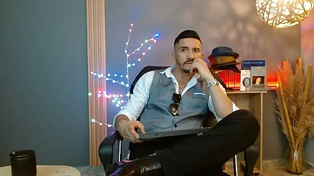 Reiko 85  online show from March 7, 7:30 pm