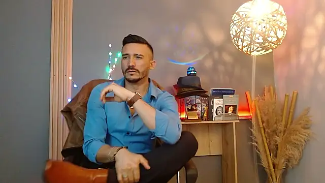 Reiko 85  online show from March 23, 7:25 pm