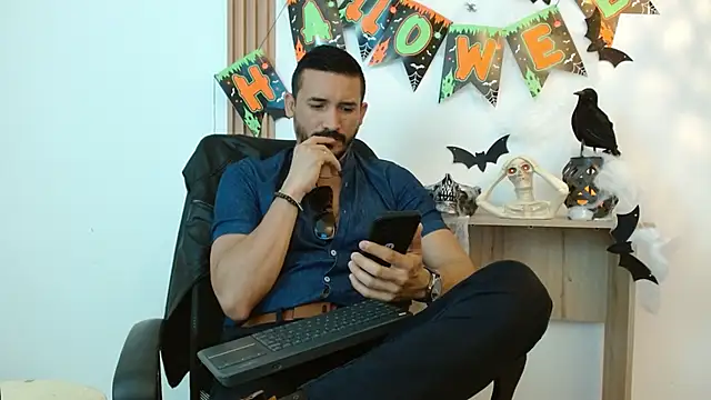 Reiko 85  online show from October 10, 2:51 pm