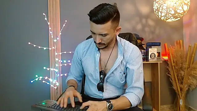 Reiko 85  online show from March 14, 7:31 pm