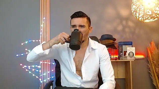 Reiko 85  online show from February 26, 2:39 pm