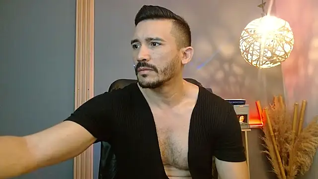 Reiko 85  online show from March 31, 2:41 pm