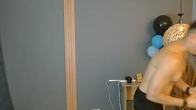 Snapshot of Reiko_85_ chatting on April 20, 2:29 pm Reiko 85 online show from April 20, 2:29 pm