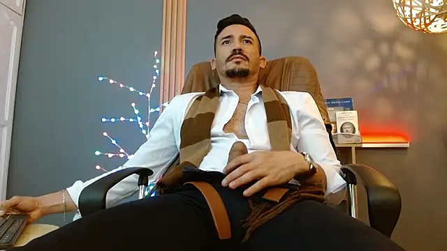 Reiko 85  online show from January 31, 7:12 pm