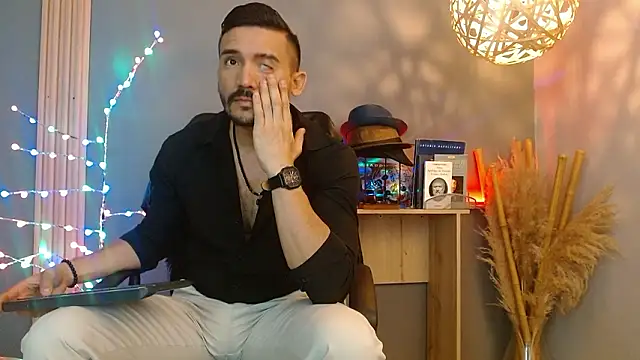 Reiko 85  online show from March 15, 2:24 pm