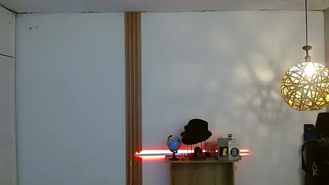 Reiko 85  online show from November 6, 2:32 pm